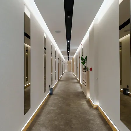 Move In - 4* ベオグラード