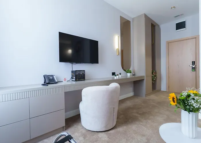 Move In - 4* Belgrade